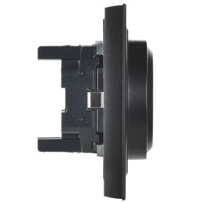 BRITE Розетка 2-местная с заземлением с защитными шторками 16А в сборе РСш12-3-БрЧ черный IEK