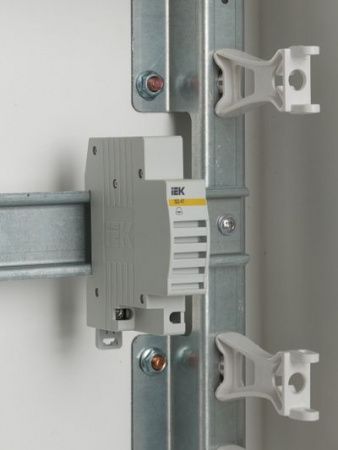 Звонок ЗД-47 на DIN-рейку IEK